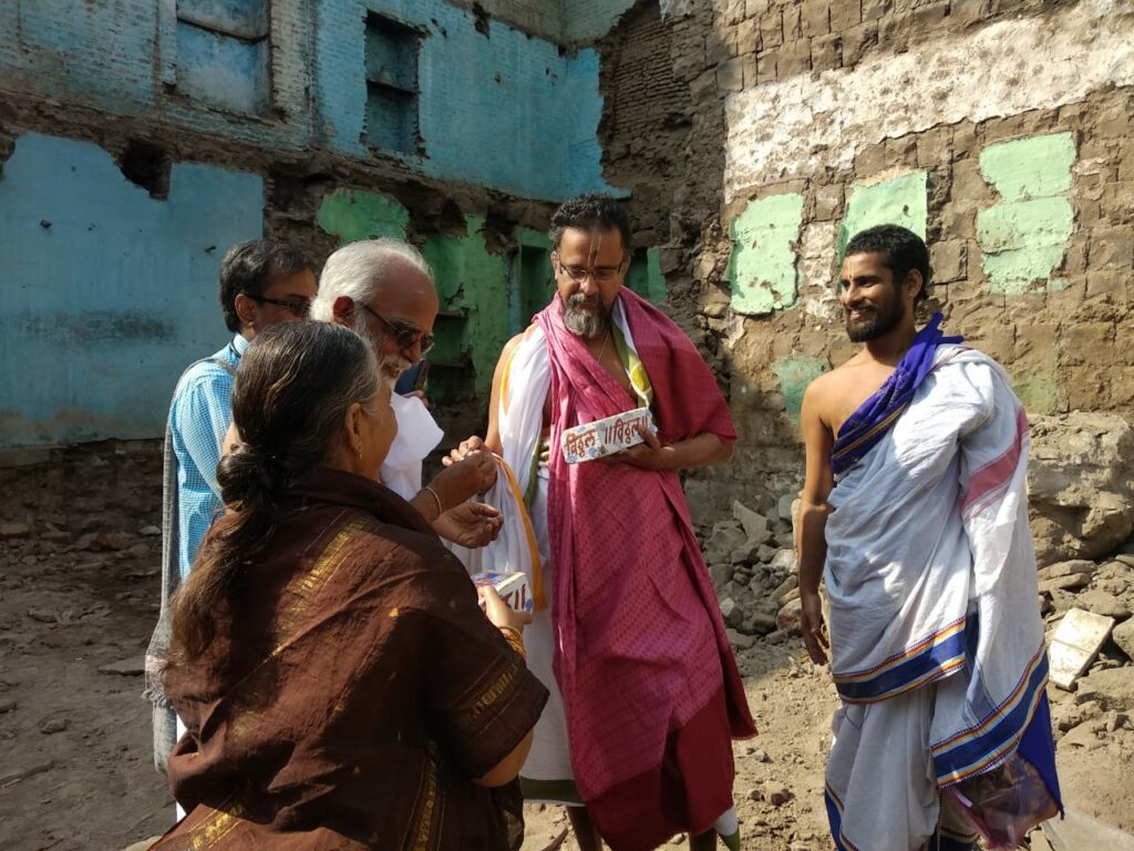 Sri Muralidhar Swamiji