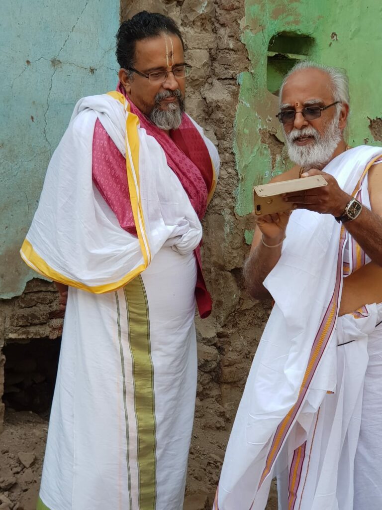 Sri Muralidhar Swamiji