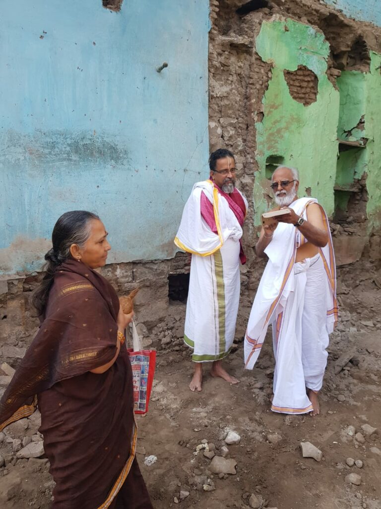 Sri Muralidhar Swamiji